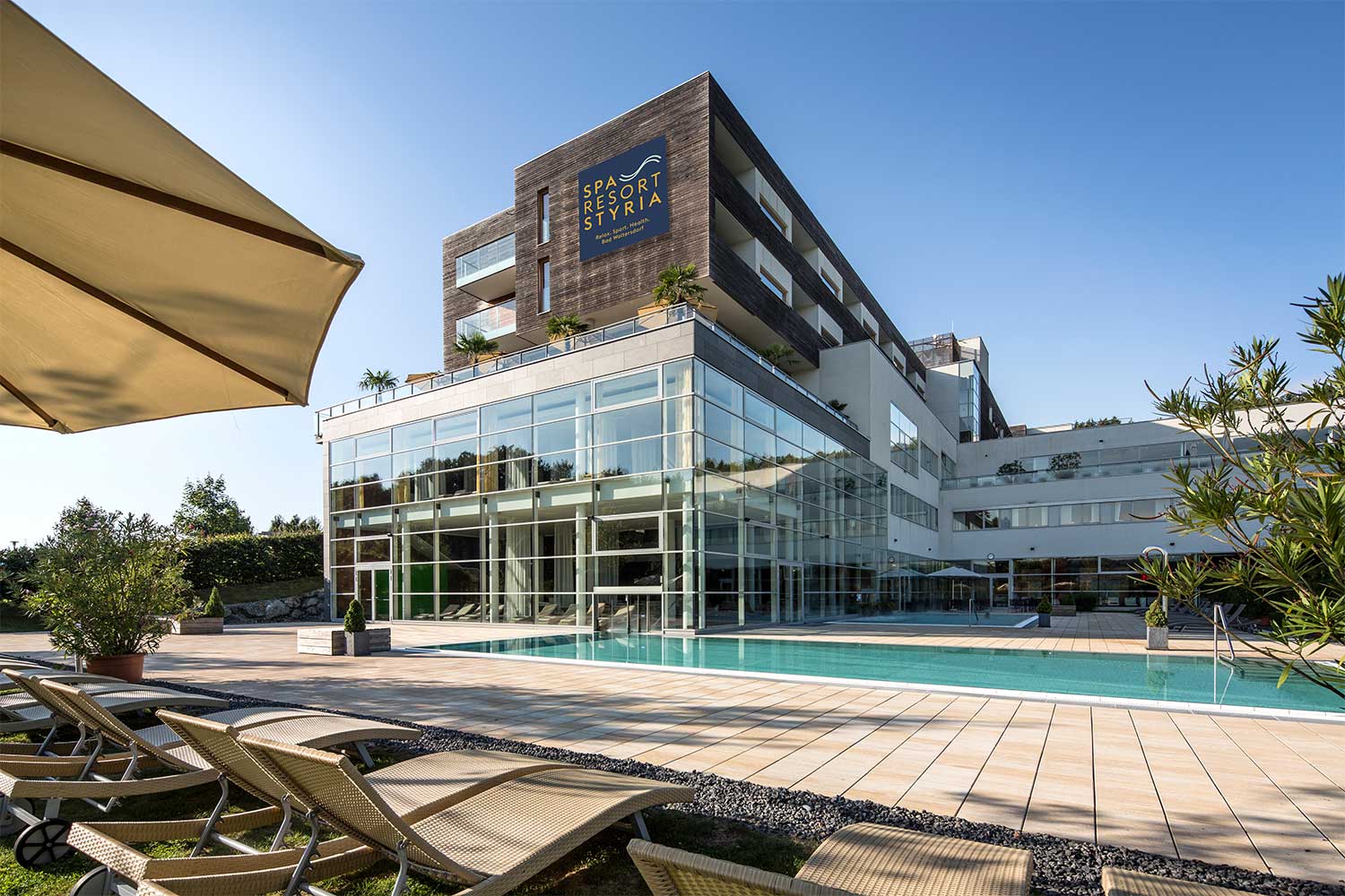 &copy; Walter Luttenberger