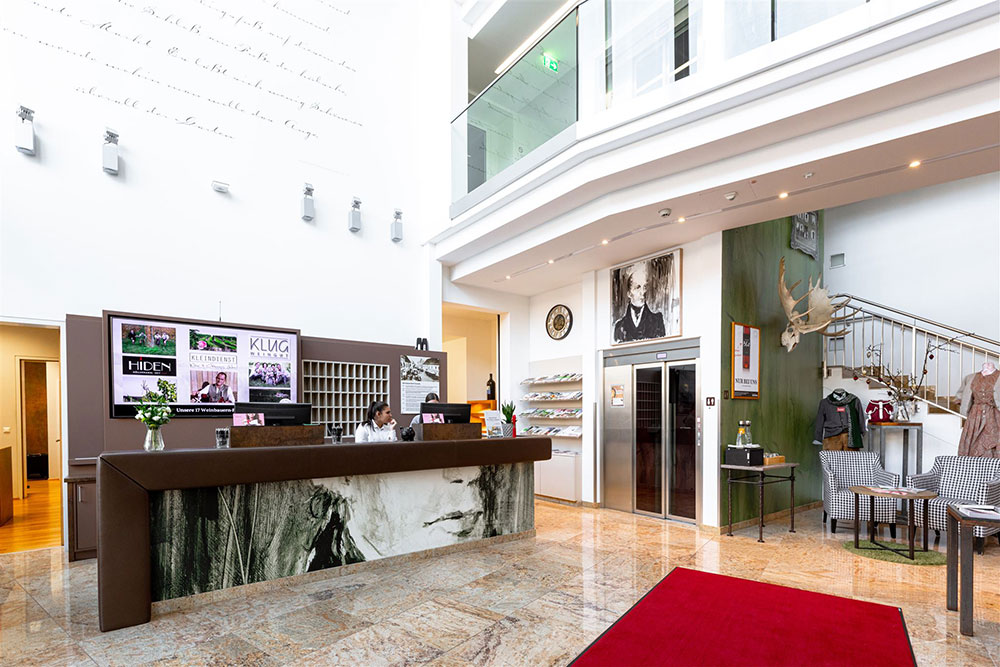 &copy; Markus Morawetz